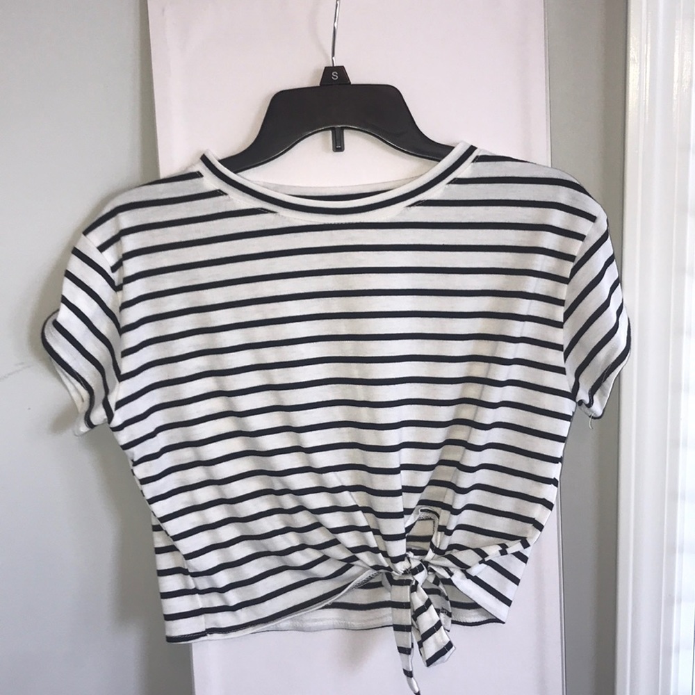 Striped Cropped Shirt